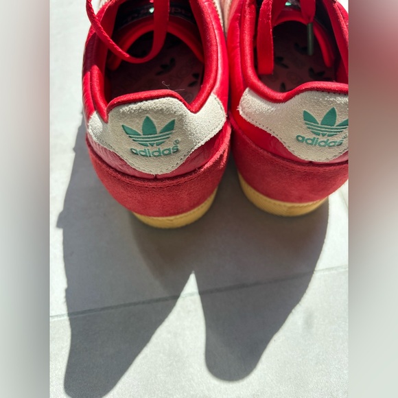 Adidas Red Trainers with Cream Accents - Picture 3 of 6